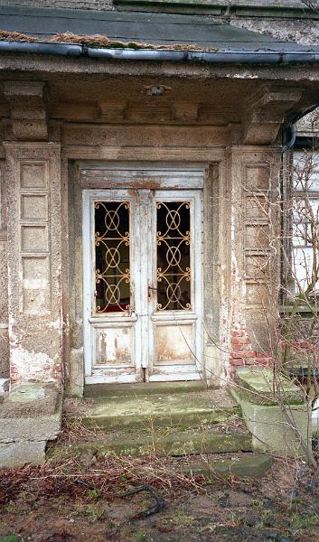 Berthelsdorf, Lindenhof 2, 15.4.2000.jpg
